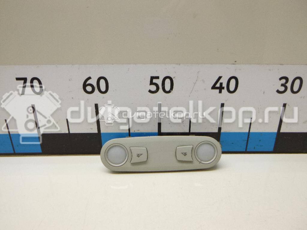 Фото Плафон салонный  8t0947111at64 для audi A4 [B8] {forloop.counter}}