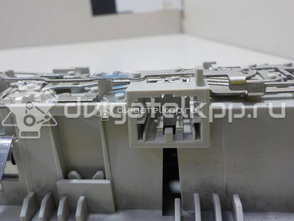 Фото Плафон салонный  8t0947111at64 для audi A4 [B8] {forloop.counter}}