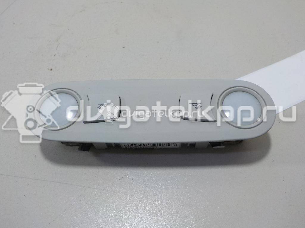 Фото Плафон салонный  8t0947111at64 для audi A4 [B8] {forloop.counter}}