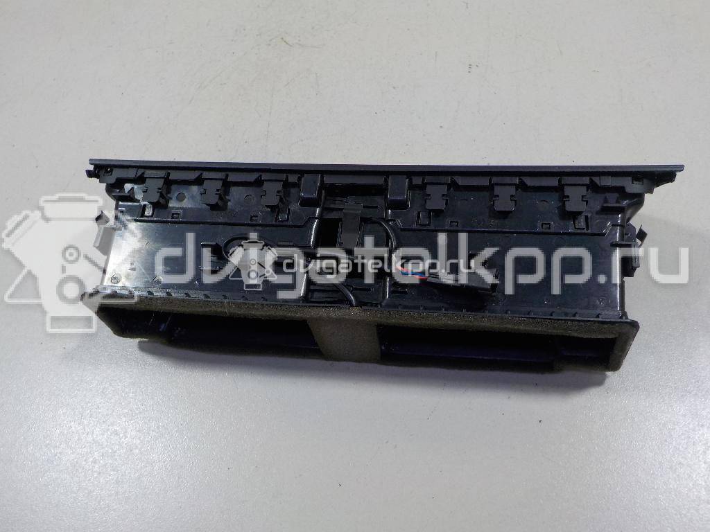 Фото Дефлектор воздушный  8t1820951cwvf для audi A4 [B8] {forloop.counter}}