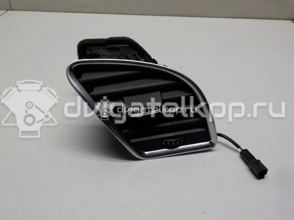 Фото Дефлектор воздушный  8T1820902CWVF для audi A4 [B8] {forloop.counter}}