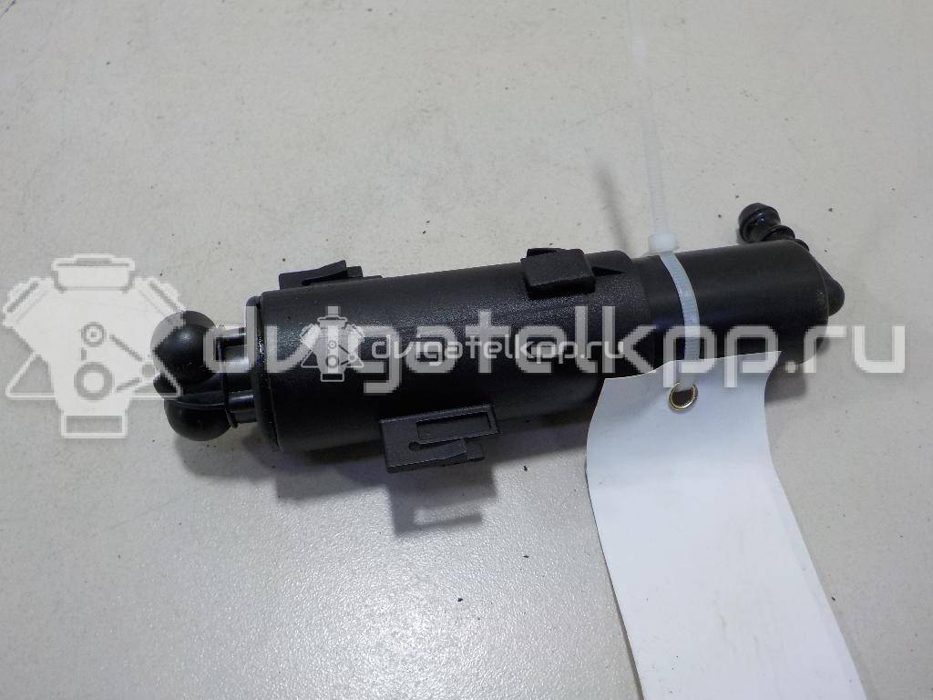 Фото Форсунка омывателя фары  8k0955102a для Audi A4 {forloop.counter}}