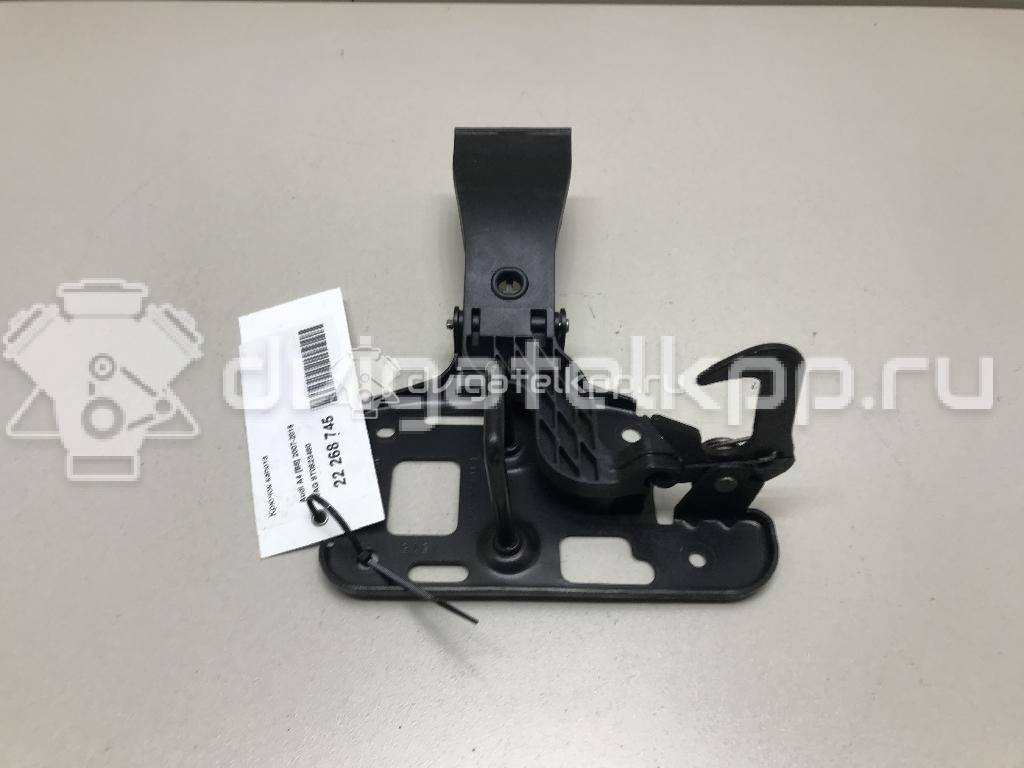 Фото Крючок капота  8T0823480 для audi A4 [B8] {forloop.counter}}