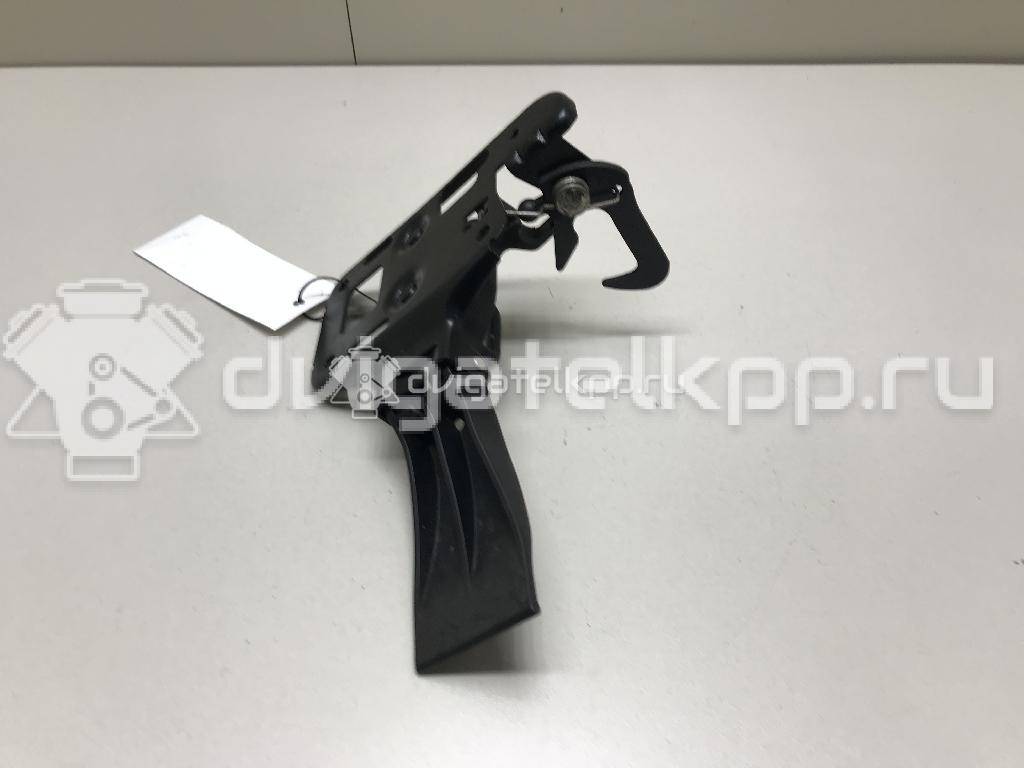 Фото Крючок капота  8T0823480 для audi A4 [B8] {forloop.counter}}