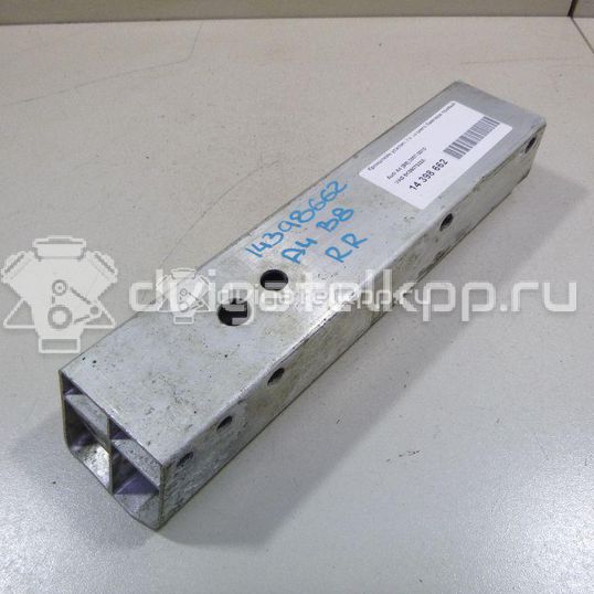 Фото Кронштейн усилителя заднего бампера правый  8k0807332a для audi A4 [B8]