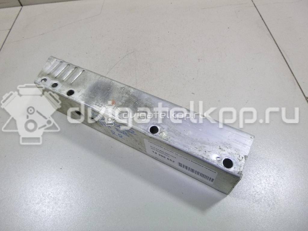 Фото Кронштейн усилителя заднего бампера правый  8k0807332a для audi A4 [B8] {forloop.counter}}