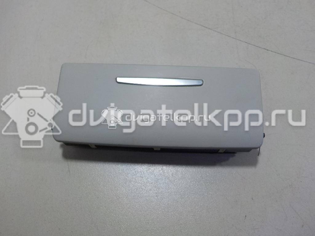 Фото Очечник  8t0947133at64 для audi A4 [B8] {forloop.counter}}