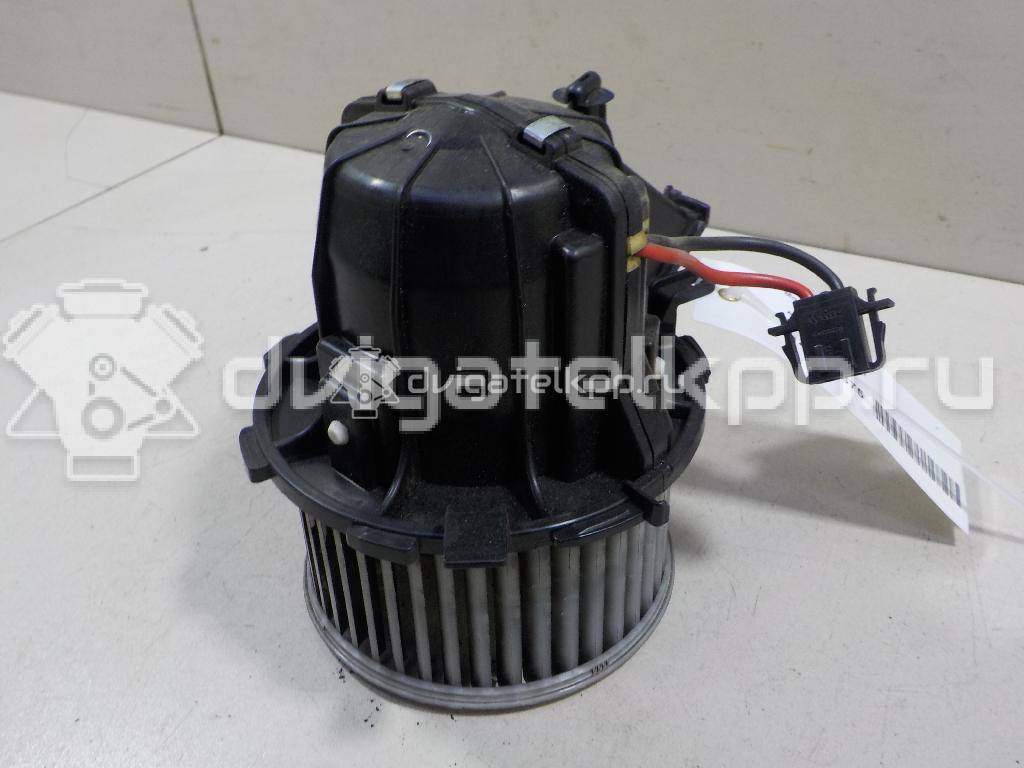 Фото Моторчик отопителя  8K1820021C для Audi A5 / A4 / Q5 {forloop.counter}}