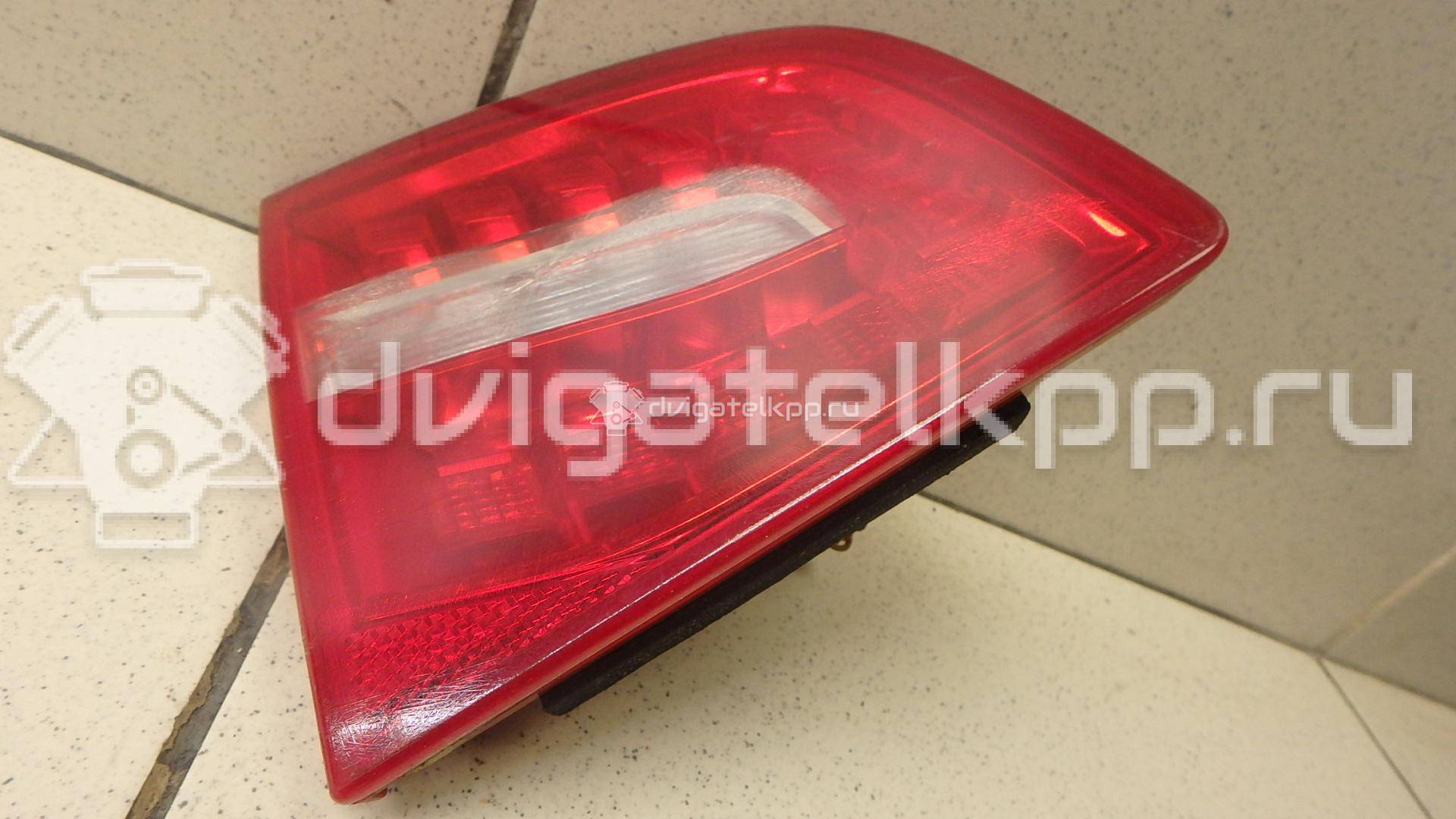 Фото Фонарь задний внутренний левый  4F5945093E для Audi A6 {forloop.counter}}