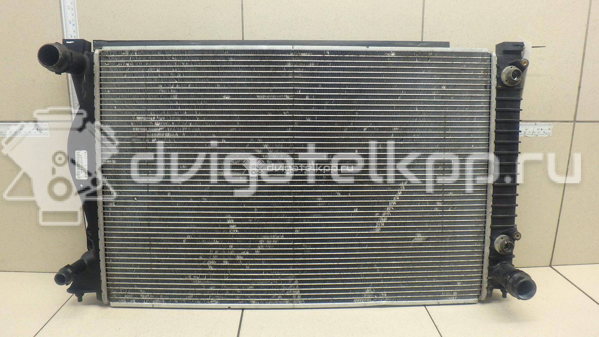 Фото Радиатор основной  4f0121251af для Audi A6 {forloop.counter}}