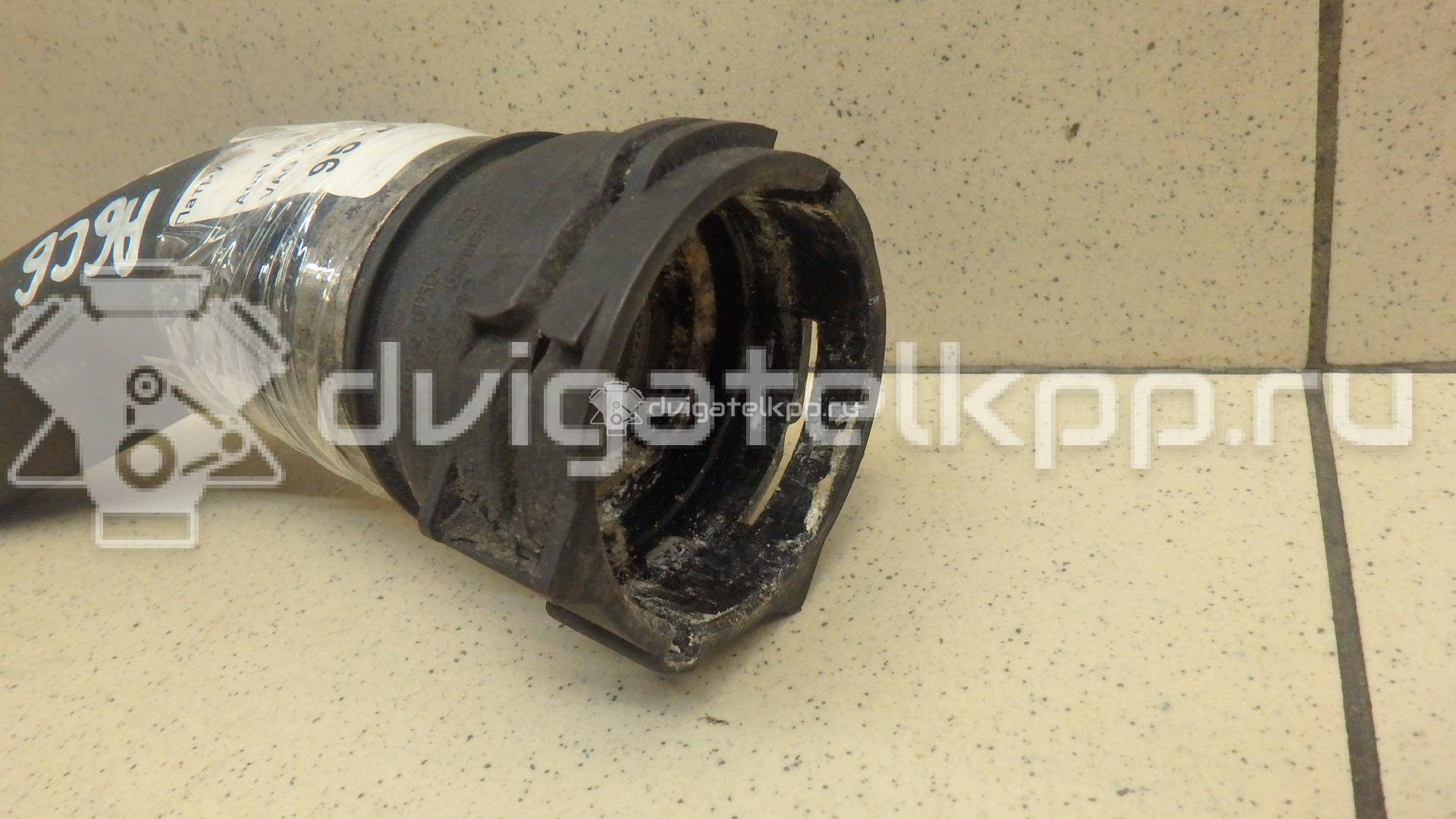Фото Патрубок радиатора  4F0121055F для Audi A6 {forloop.counter}}