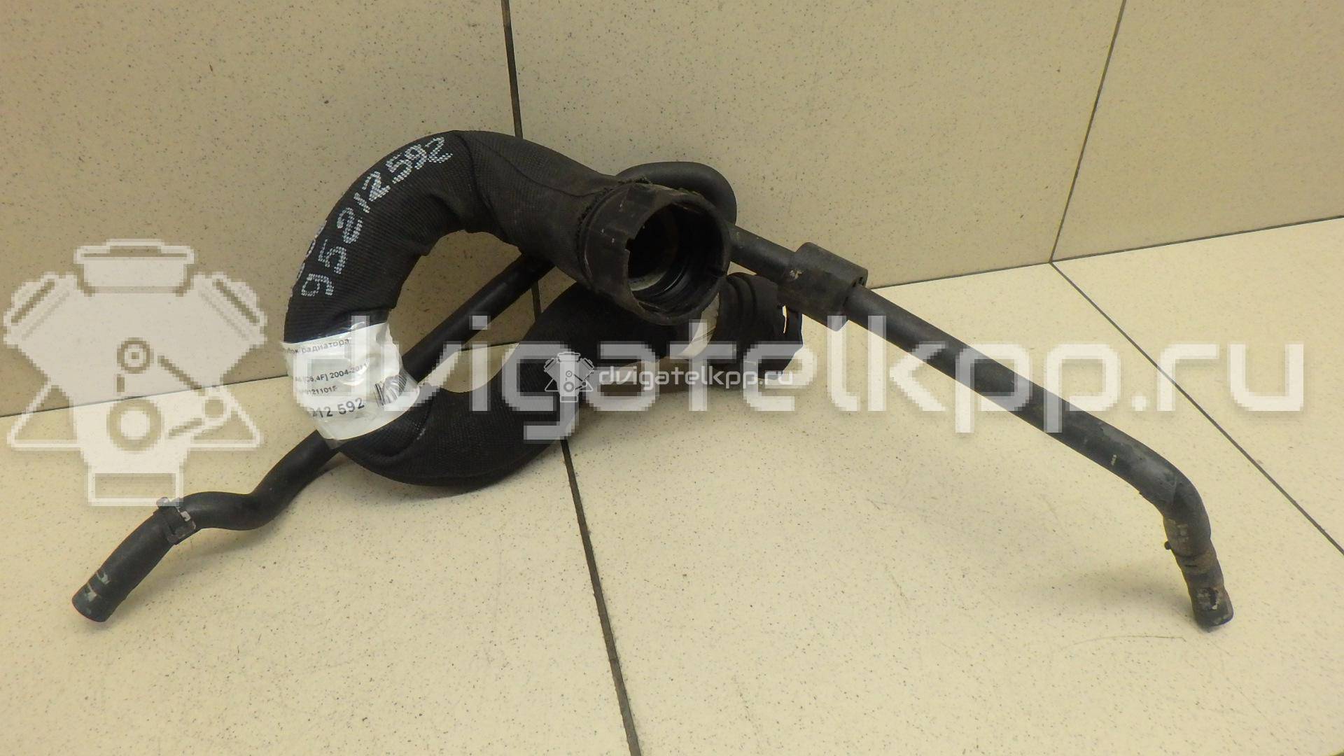 Фото Патрубок радиатора  4F0121101F для Audi A6 {forloop.counter}}
