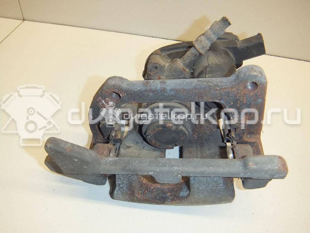 Фото Суппорт тормозной задний правый  8K0615404B для Audi A5 / A4 / Q5 {forloop.counter}}
