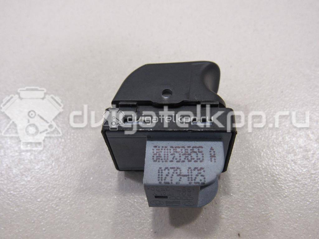 Фото Кнопка стеклоподъемника  8k0959855a для Audi A5 / A4 / Q5 {forloop.counter}}