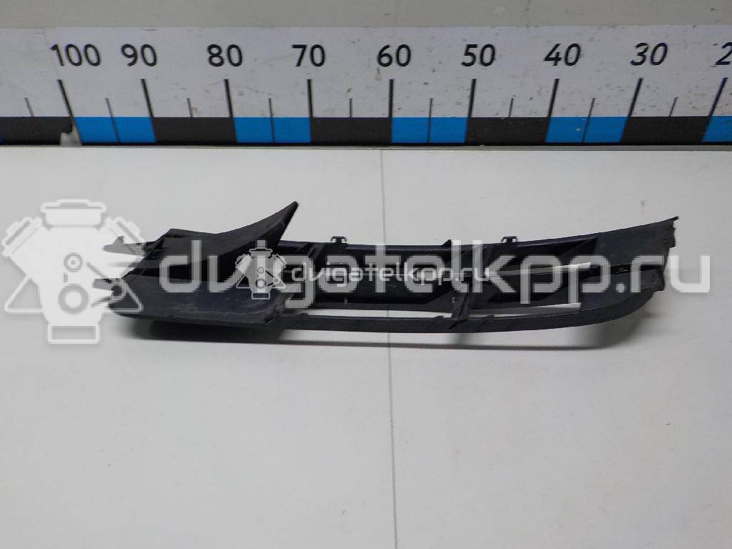Фото Решетка в бампер правая  4L080768201C для Audi Q7 {forloop.counter}}