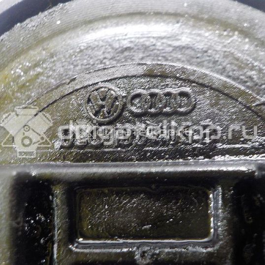 Фото Крышка маслозаливной горловины  06B103485B для Audi Quattro 85 / A4 / A6 / 100 / A3