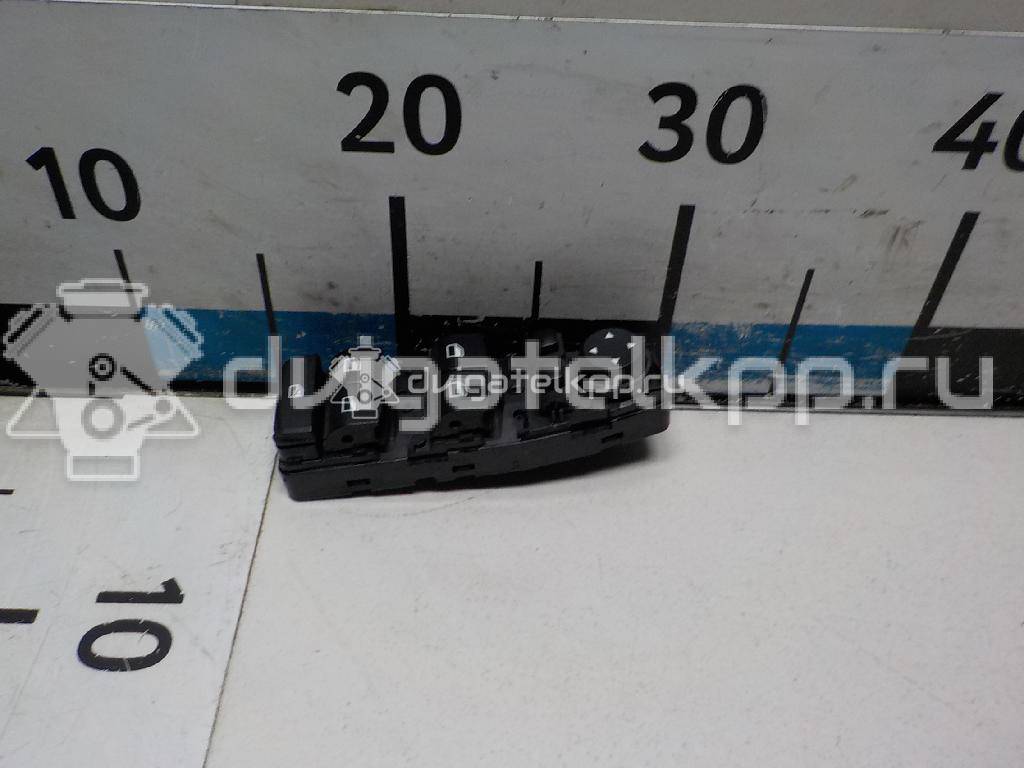 Фото Блок управления стеклоподъемниками  61319297349 для Bmw X5 / X6 / 2 / X1 {forloop.counter}}