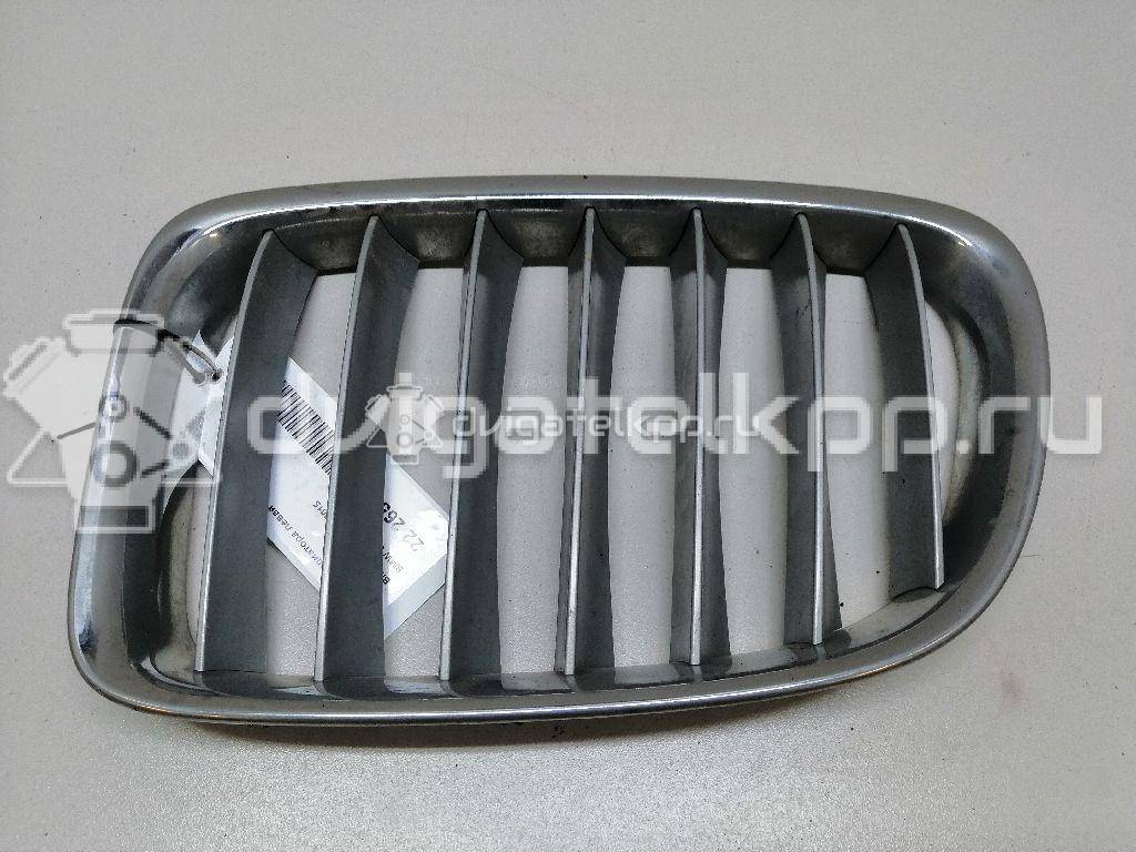 Фото Решетка радиатора левая  51112993307 для Bmw X1 {forloop.counter}}