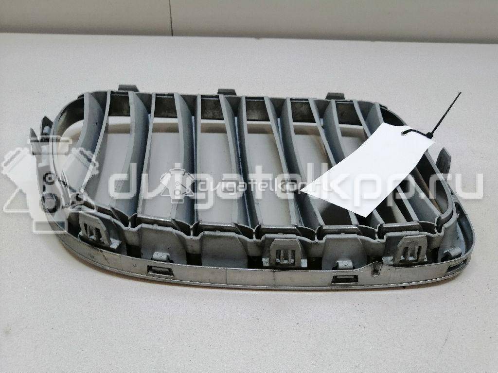 Фото Решетка радиатора левая  51112993307 для Bmw X1 {forloop.counter}}