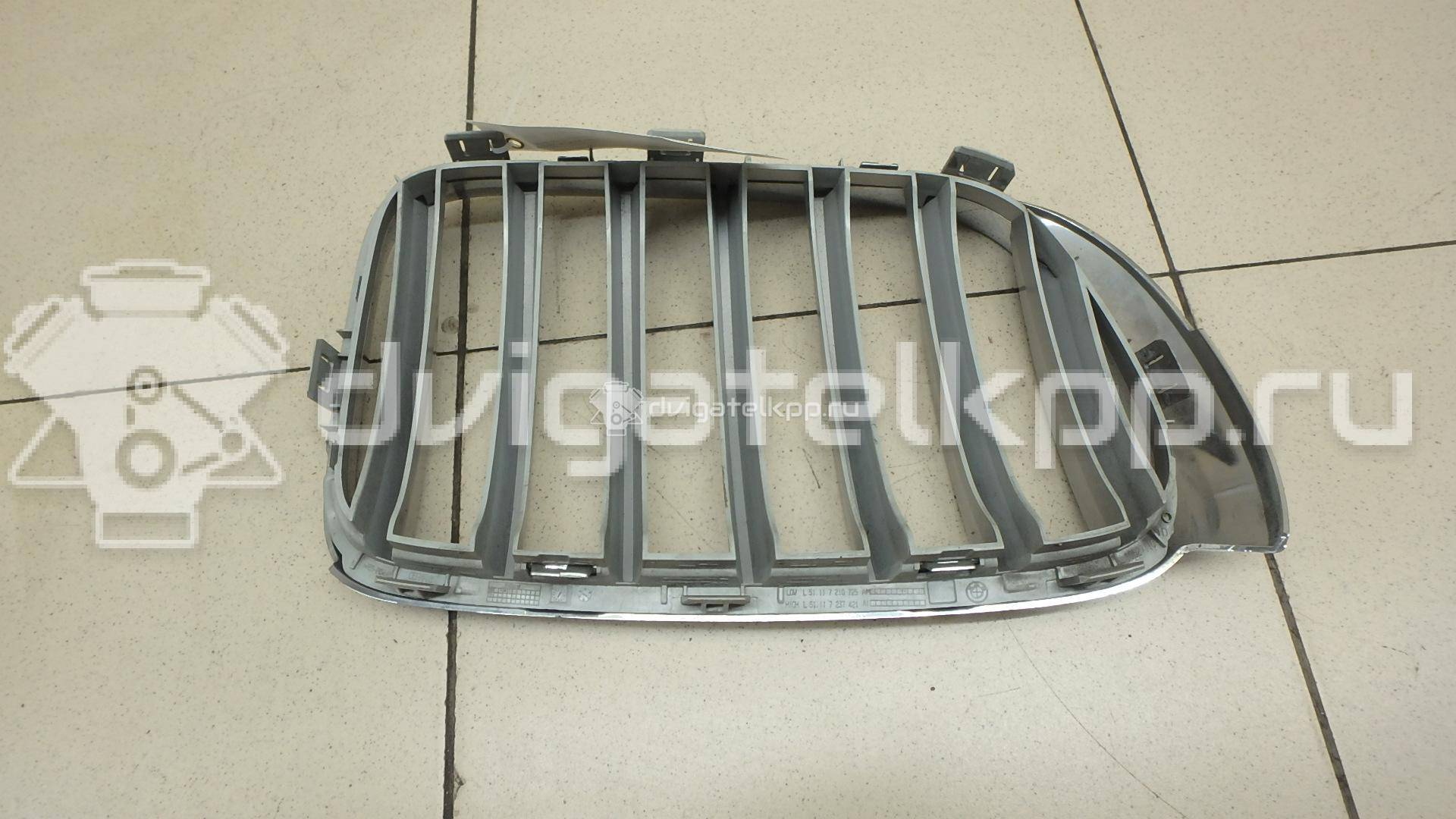 Фото Решетка радиатора левая  51137367421 для Bmw X4 F26 / X3 {forloop.counter}}