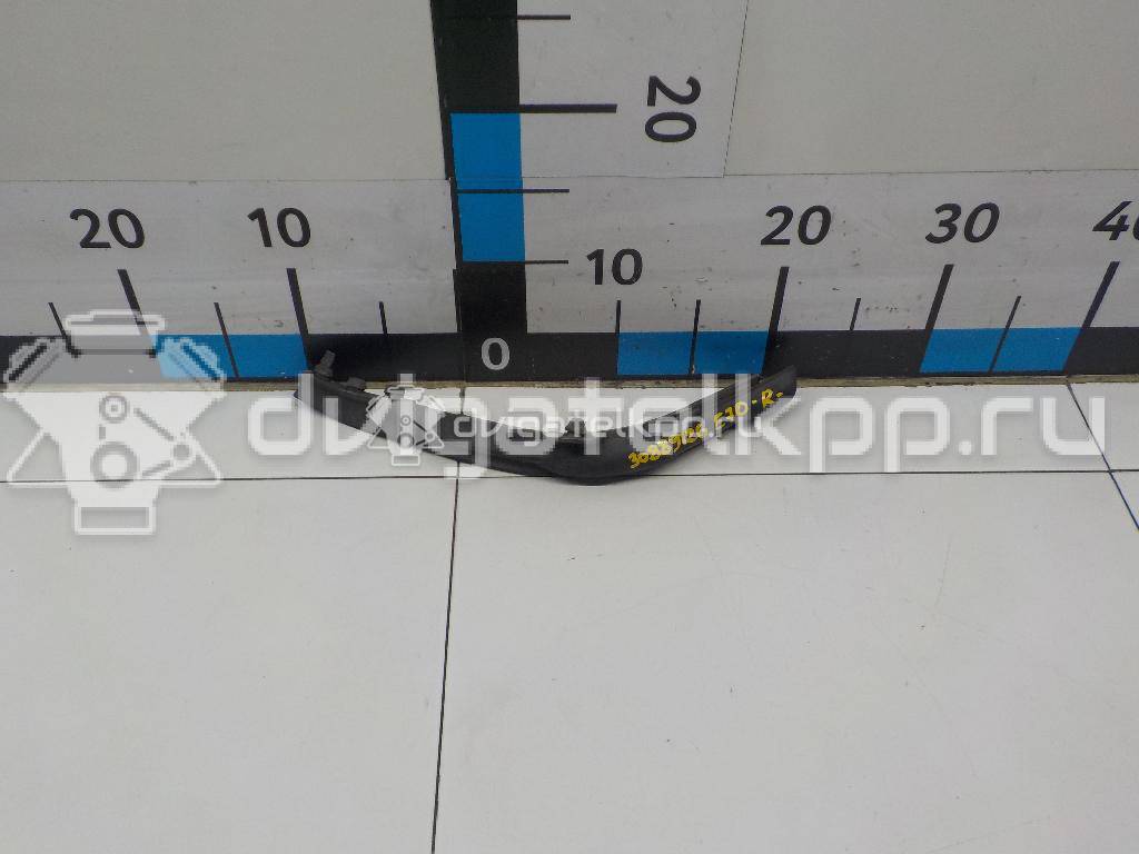 Фото Уплотнитель капота  51767185552 для bmw X5 E70 {forloop.counter}}