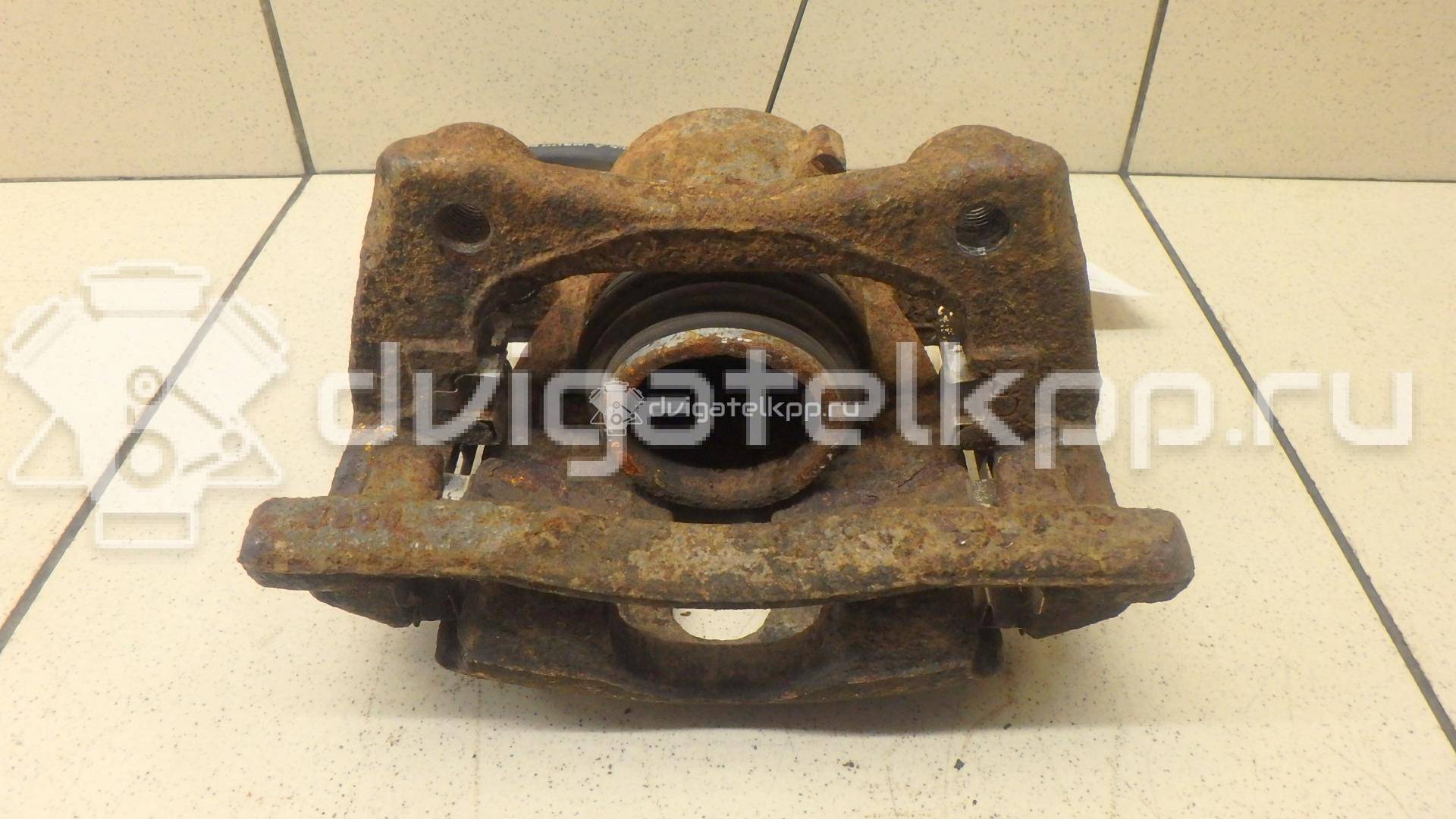 Фото Суппорт тормозной передний левый  7701208332 для vaz Lada Largus {forloop.counter}}