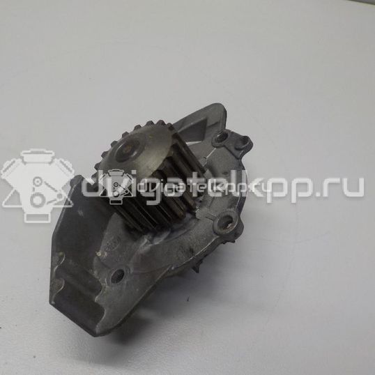 Фото Насос водяной (помпа)  1562255 для Volvo V50 Mw / C70 / V70 / C30 / S40