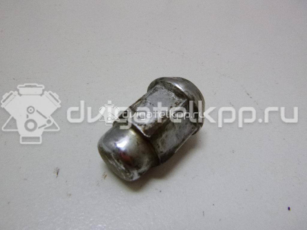 Фото Гайка колеса  09594682 для Chevrolet Cruze / Trax / Orlando J309 / Aveo {forloop.counter}}