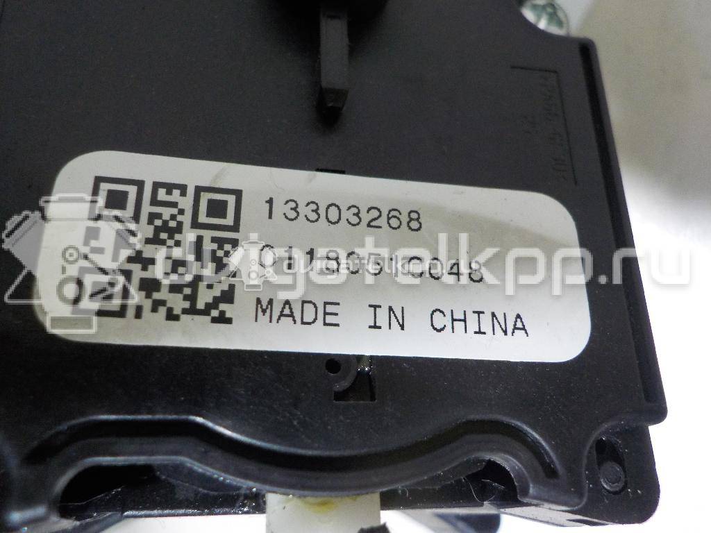 Фото Переключатель поворотов подрулевой  13303268 для Chevrolet Cruze / Orlando J309 {forloop.counter}}