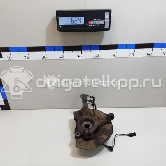 Фото Кулак поворотный передний правый  3870A008 для citroen C4 Picasso