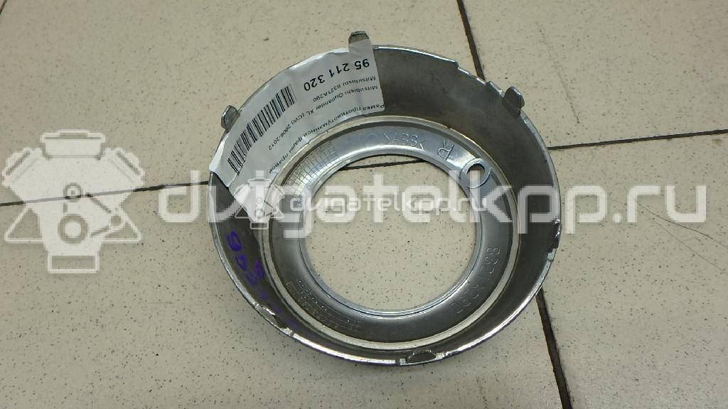 Фото Рамка противотуманной фары правой  8321a290 для Mitsubishi Outlander {forloop.counter}}