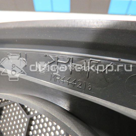 Фото Решетка динамика  mr631996 для mitsubishi Lancer Cedia (CS)