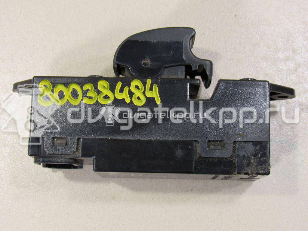 Фото Кнопка стеклоподъемника  8608a100 для mitsubishi Lancer (CS/Classic) {forloop.counter}}