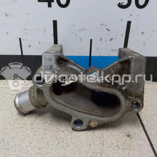 Фото Фланец двигателя системы охлаждения  1221325 для Ford Fiesta / Focus / Puma Ec