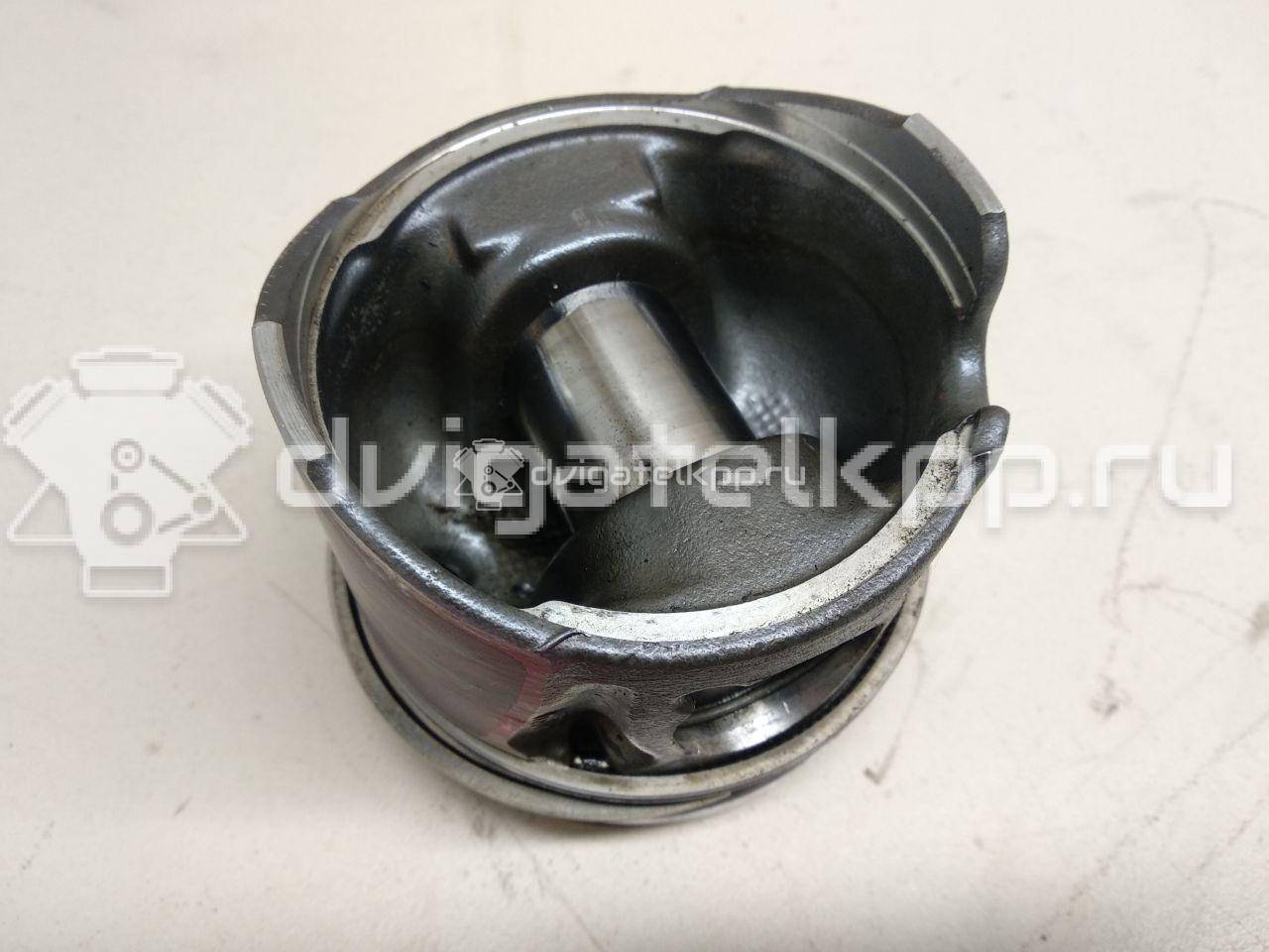 Фото Поршень  1231983 для Ford Focus / C-Max / Galaxy / Kuga / S-Max {forloop.counter}}