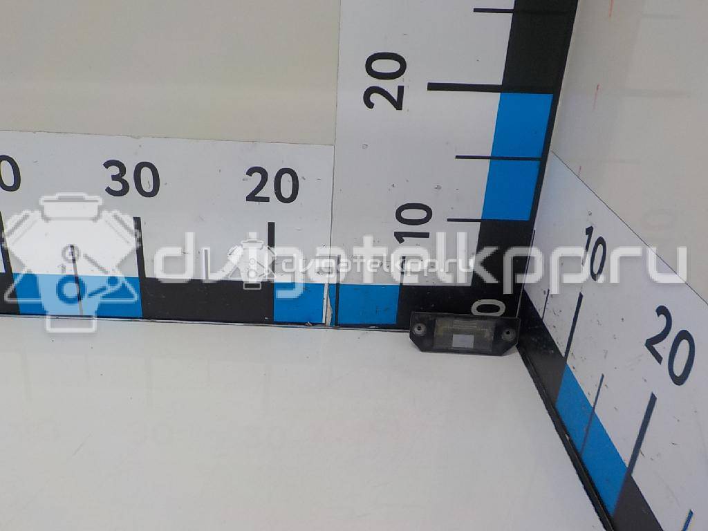 Фото Фонарь подсветки номера  4502331 для Ford Focus / C-Max {forloop.counter}}