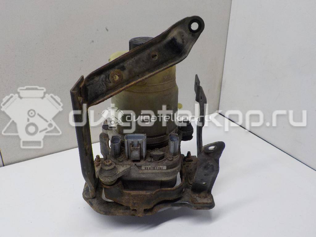 Фото Насос гидроусилителя  4M513K514BD для Ford Fiesta / Focus / Kuga / C-Max {forloop.counter}}