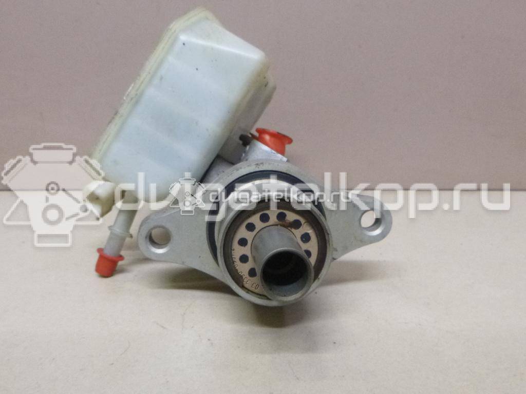 Фото Цилиндр тормозной главный  1689827 для Ford Focus / Kuga / C-Max {forloop.counter}}