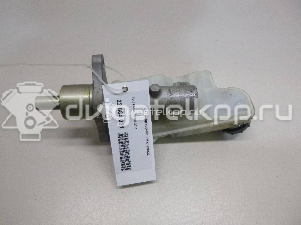 Фото Цилиндр тормозной главный  1689827 для Ford Focus / Kuga / C-Max {forloop.counter}}