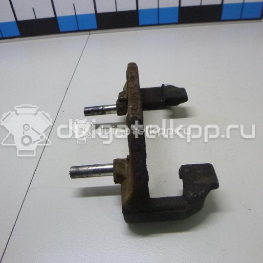 Фото Скоба суппорта переднего  1471710 для Ford Focus / C-Max