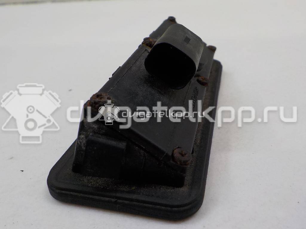 Фото Кнопка открывания багажника  1857333 для Ford Fiesta / Focus / C-Max / Galaxy / Kuga {forloop.counter}}