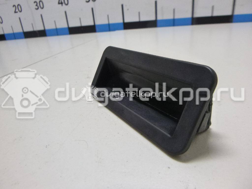 Фото Кнопка открывания багажника  1857333 для Ford Fiesta / Focus / C-Max / Galaxy / Kuga {forloop.counter}}