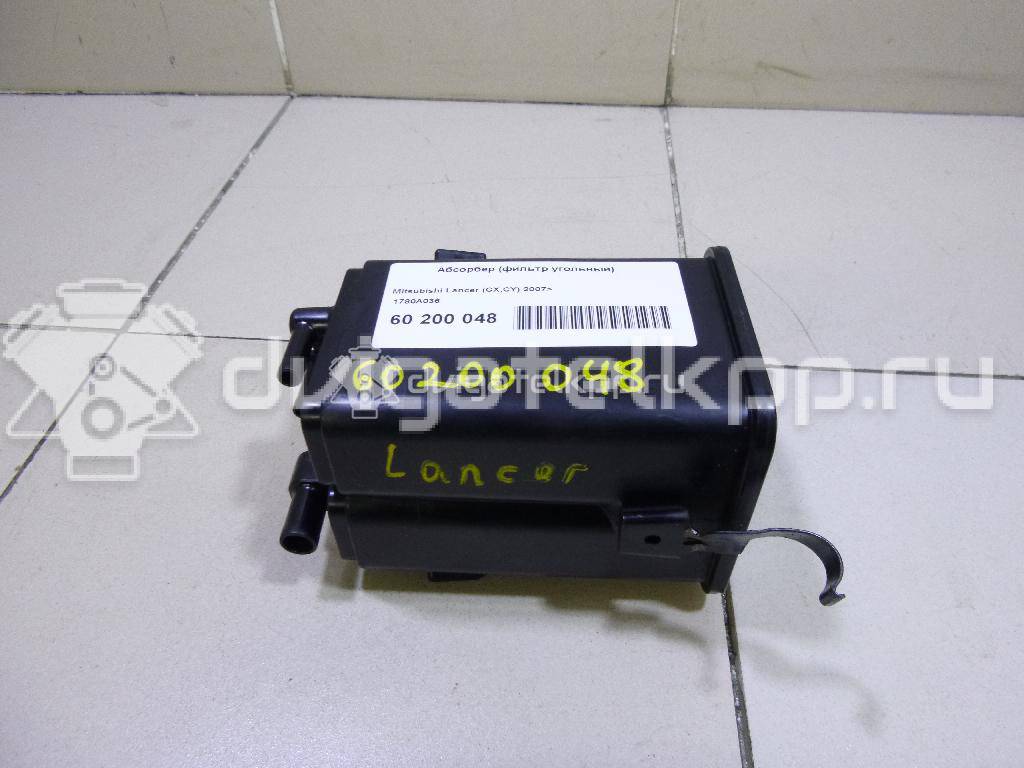 Фото Абсорбер (фильтр угольный) для двигателя 4M41 для Mitsubishi Pajero / L 160-208 л.с 16V 3.2 л Дизельное топливо 1780A036 {forloop.counter}}