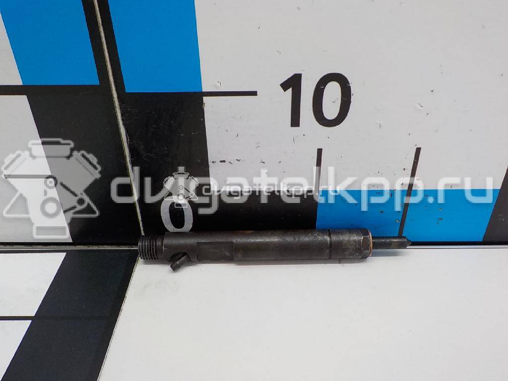 Фото Форсунка дизельная механическая  1213938 для Ford Fiesta / Focus / Transit {forloop.counter}}