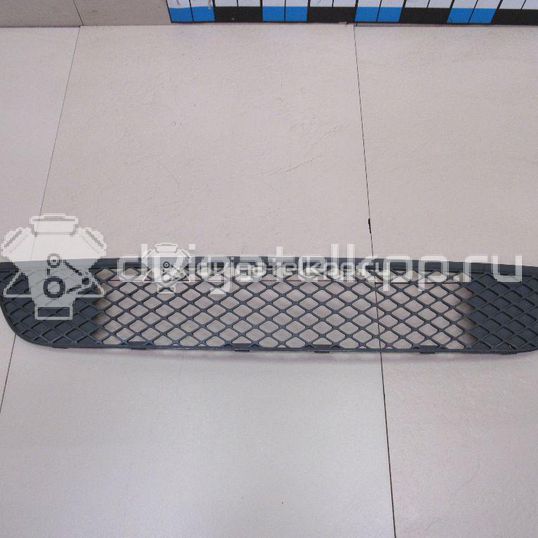 Фото Решетка в бампер центральная  1424462 для Ford Fiesta