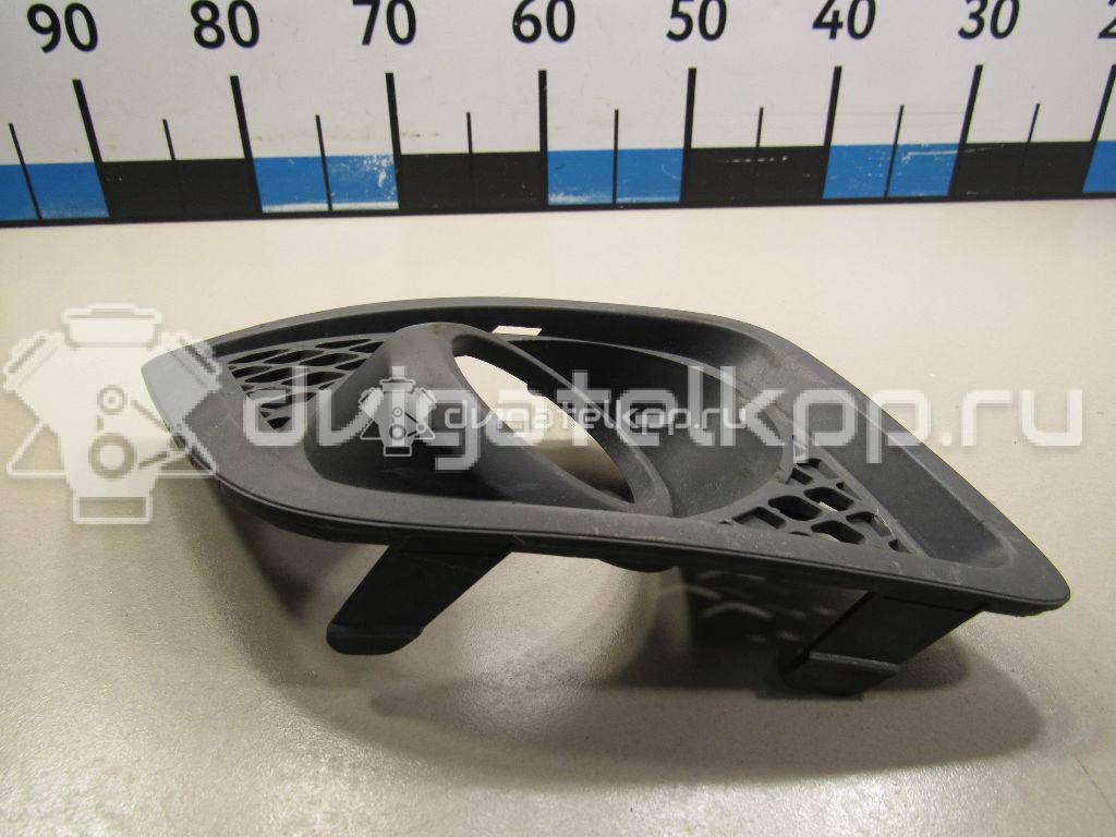 Фото Рамка противотуманной фары правой  1375900 для Ford Fiesta {forloop.counter}}