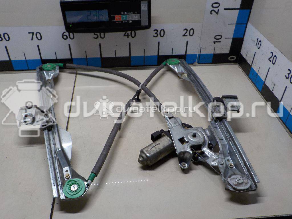 Фото Стеклоподъемник электр. передний правый  1331612 для Ford Focus {forloop.counter}}