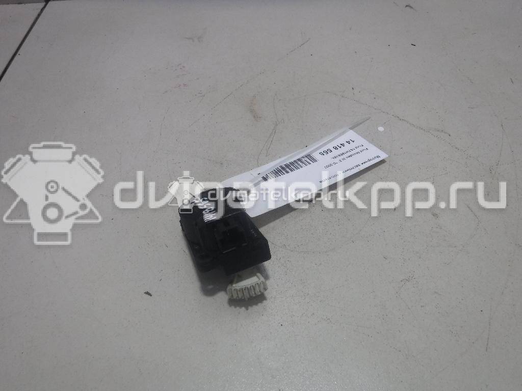 Фото Моторчик заслонки отопителя  1S7H19E616AA для Ford Focus / Mondeo {forloop.counter}}