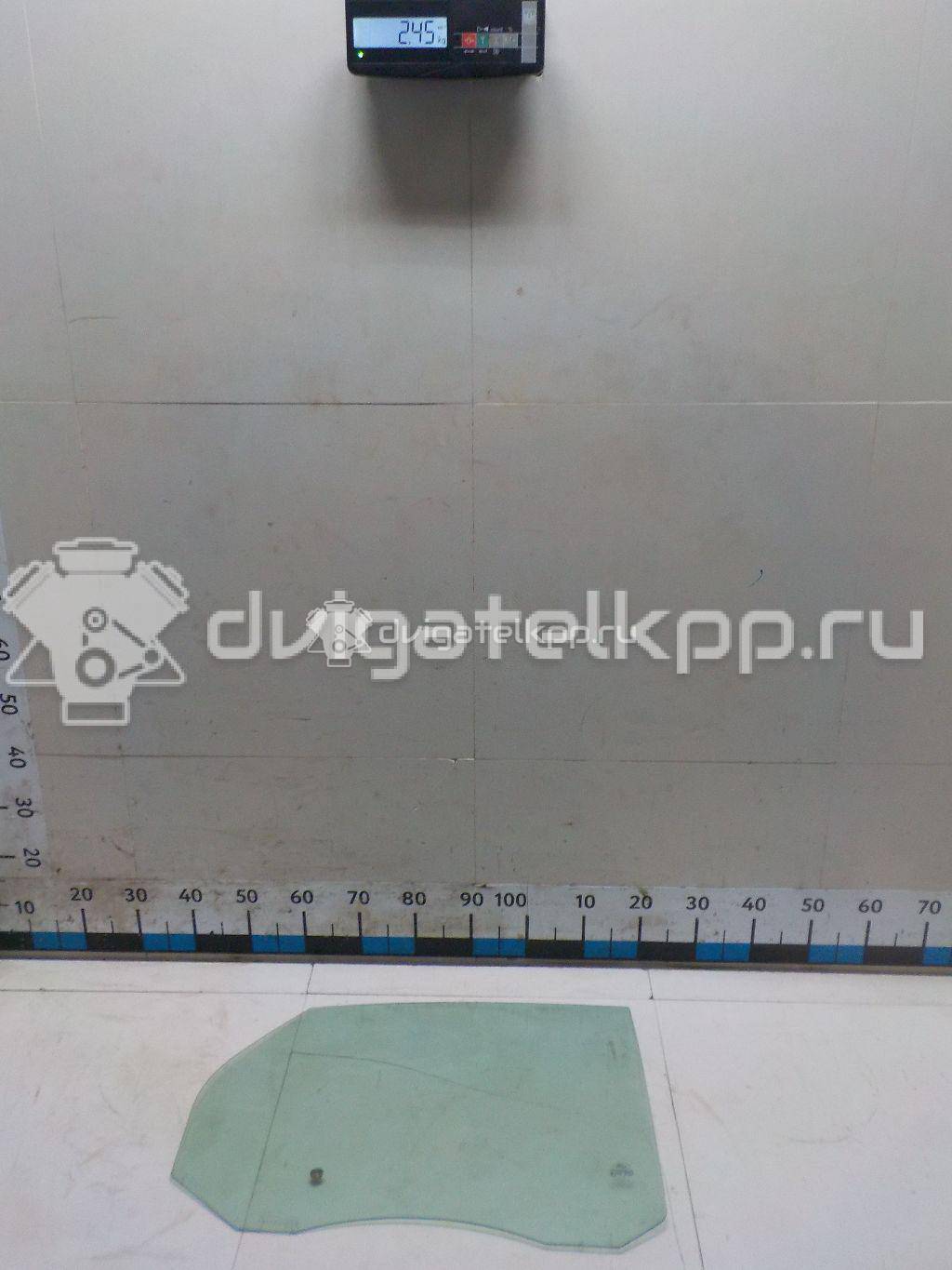 Фото Стекло двери задней правой  1317984 для Ford Focus {forloop.counter}}