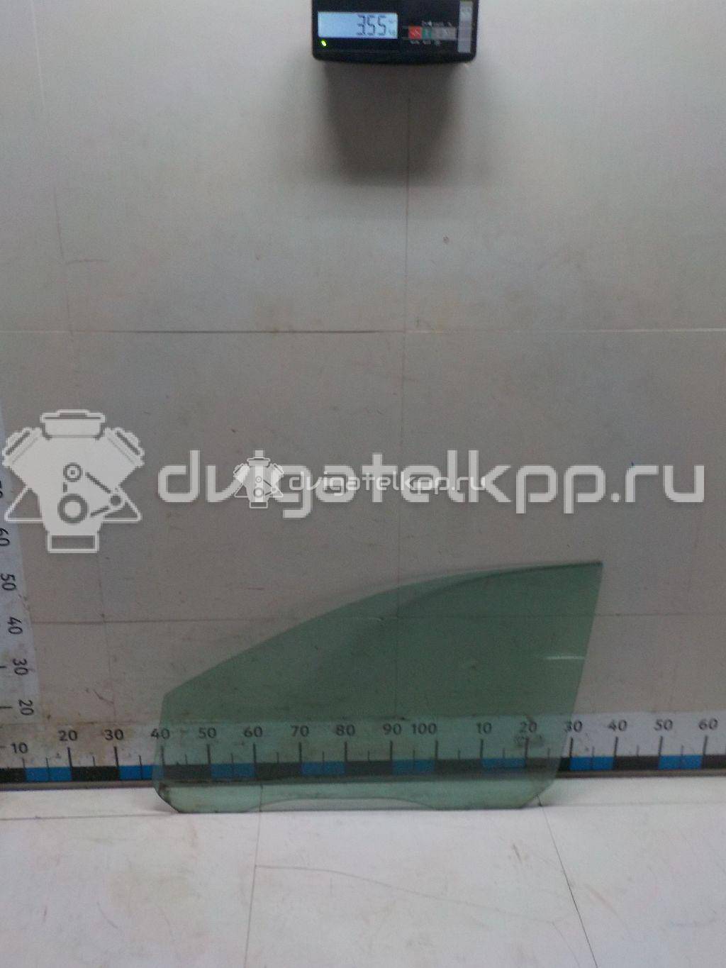 Фото Стекло двери передней левой  1342624 для Ford Focus {forloop.counter}}